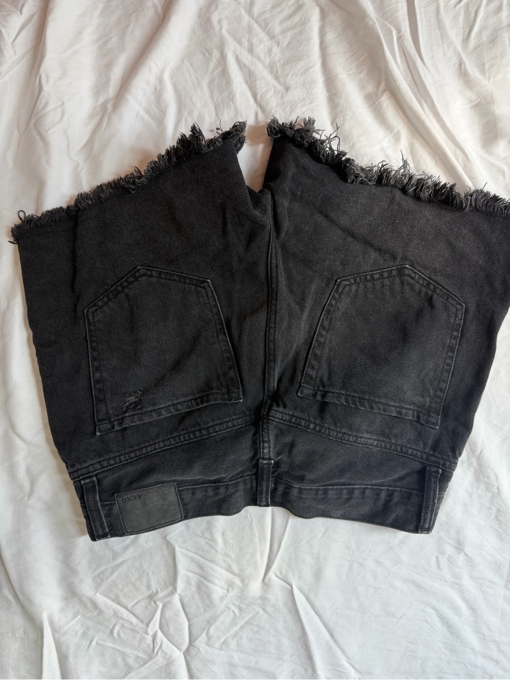 Aeropostale Black Frayed Hem Women’s Jean Shorts